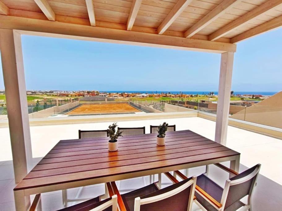 Serena Luxury House Villa